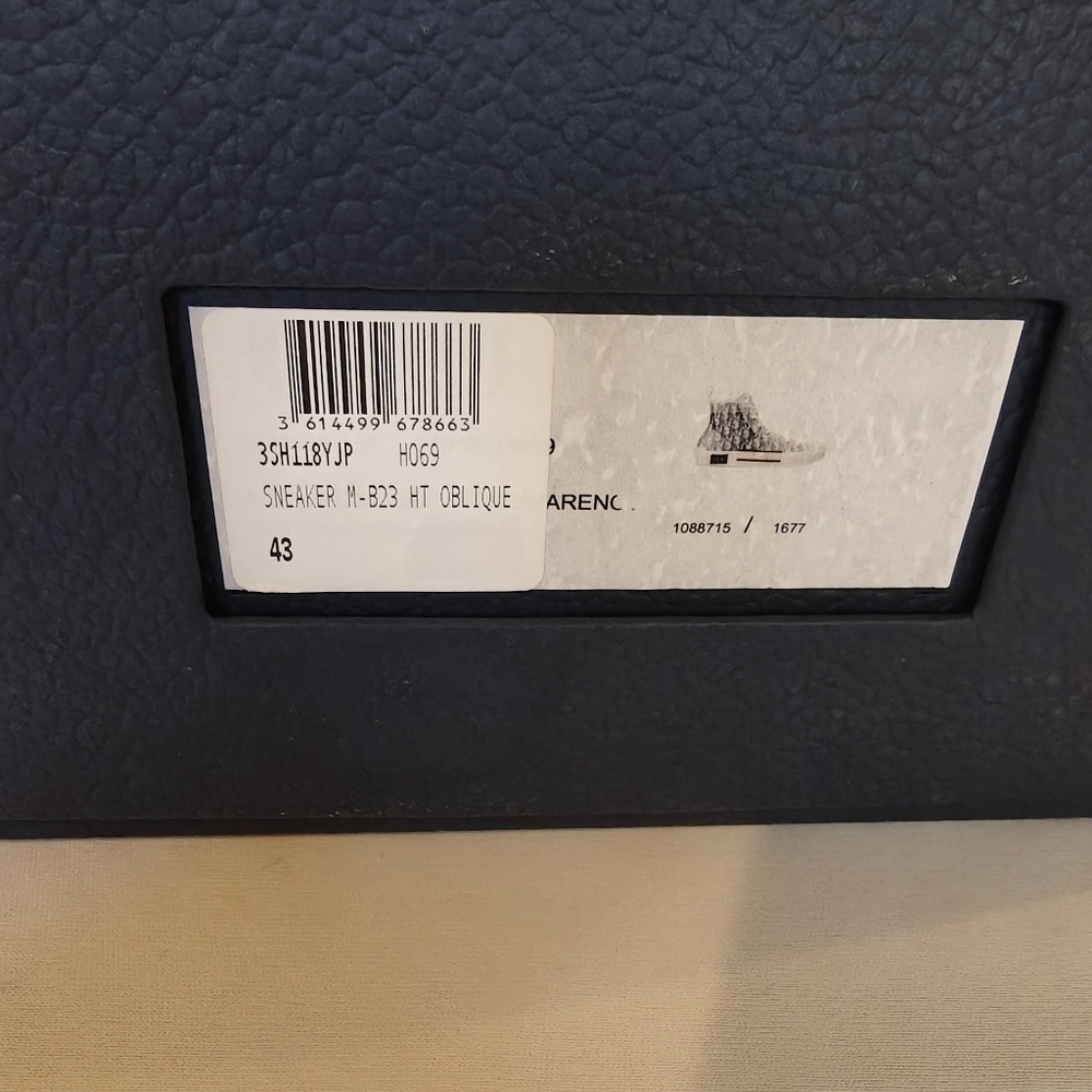 Dior High-Top Sneakers B23 Oblique - Picture 8 of 10